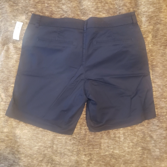 Old Navy Navy Shorts size 10. NWT - Picture 2 of 3